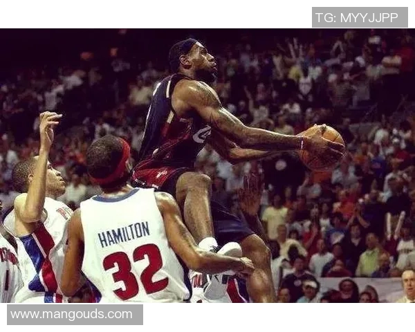 活塞与骑士季后赛首战精彩回顾与赛后分析