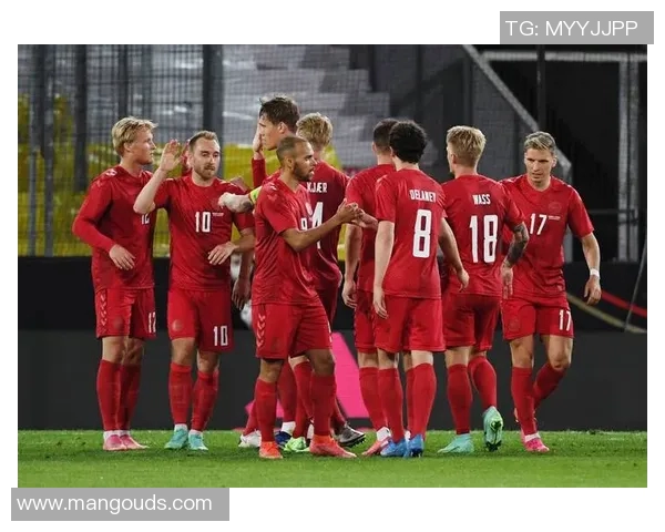 拜仁慕尼黑迎战维切塔力争小组赛首胜展现强大实力 拜仁慕尼黑迎战维切塔力争小组赛首胜展现强大实力