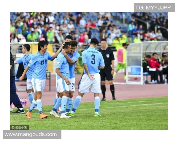 权健与鹿岛激战正酣图文直播全程回顾与精彩瞬间分享