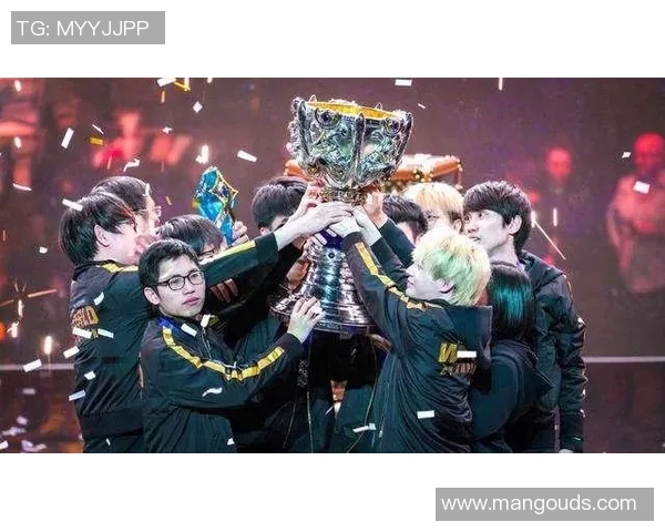 和平精英团队协作赛中FPX表现出色创下新高记录引发热议