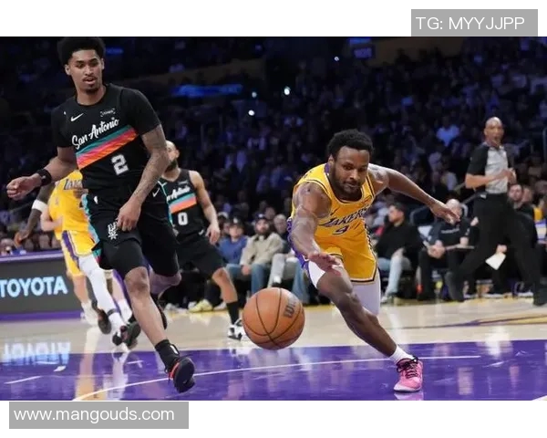 湖人对阵马刺精彩比赛回顾今日录像全场亮点尽在其中 湖人对阵马刺精彩比赛回顾今日录像全场亮点尽在其中